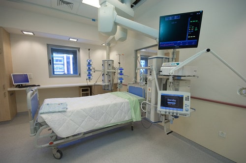 Hospital room - treatment in Israel